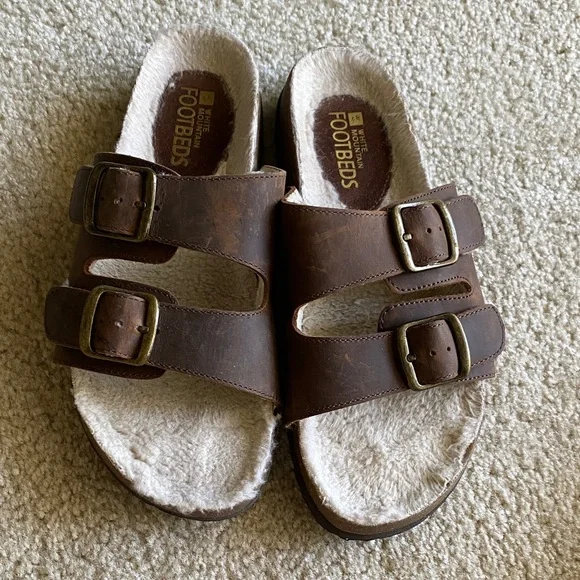 White Mountain Brown Buckle Sandals - Picture 1 of 3